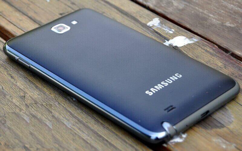 Samsung-Galaxy-Note-N7000-review-05